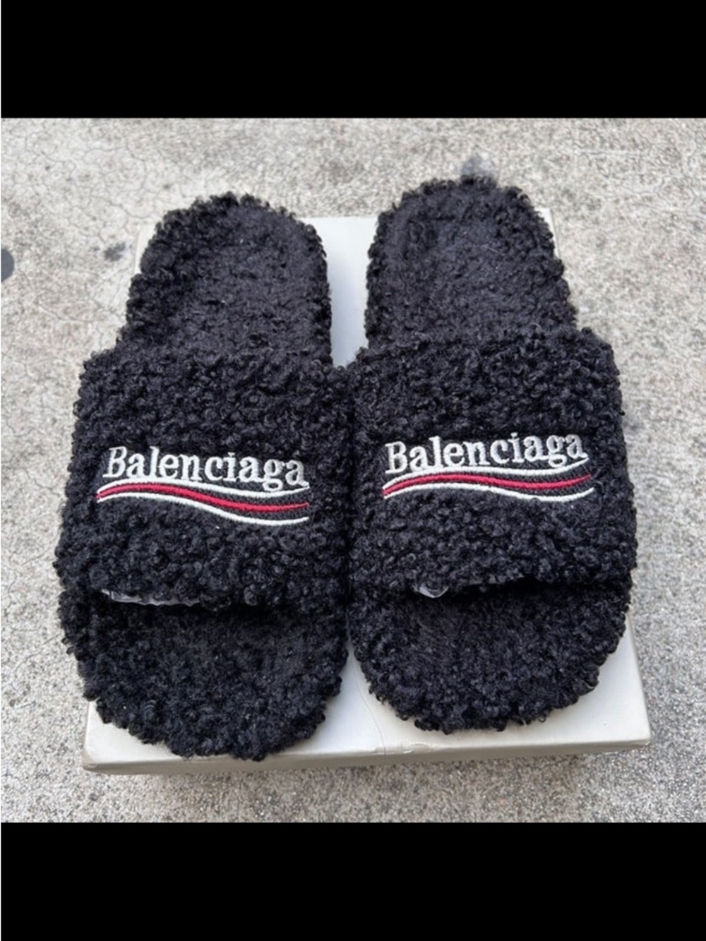 Balenciaga Black Sherpa Logo Slide Sandals - Picture 2 of 6